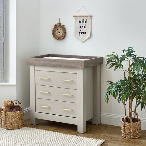 Babystyle Bordeaux Dresser - Oatmeal
