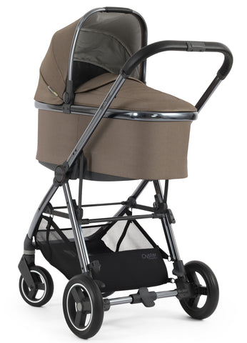 Babystyle Oyster Gravity + 4 Piece Travel System Bundle - Mink